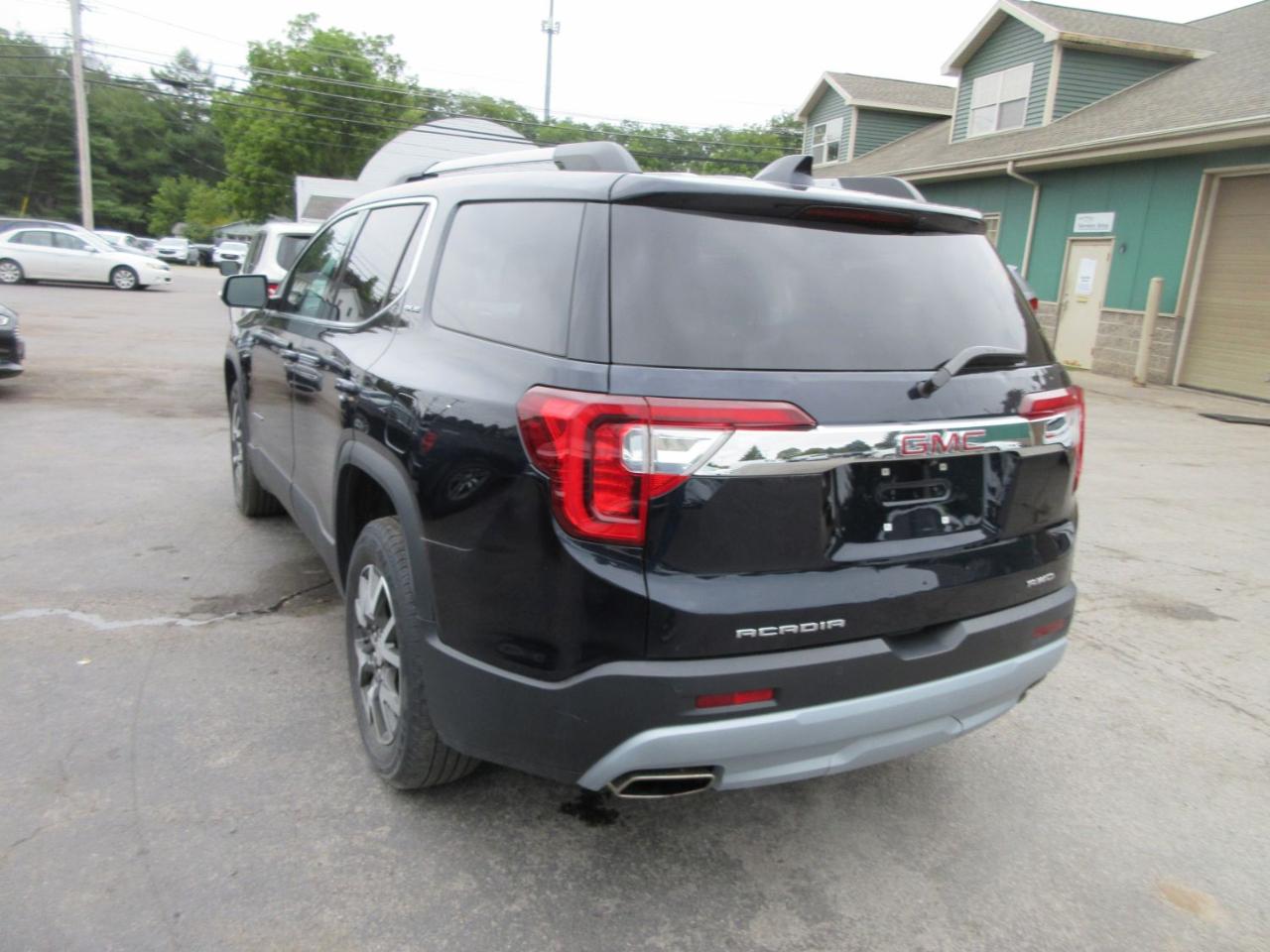 GMC Acadia SLE-1 AWD 2021