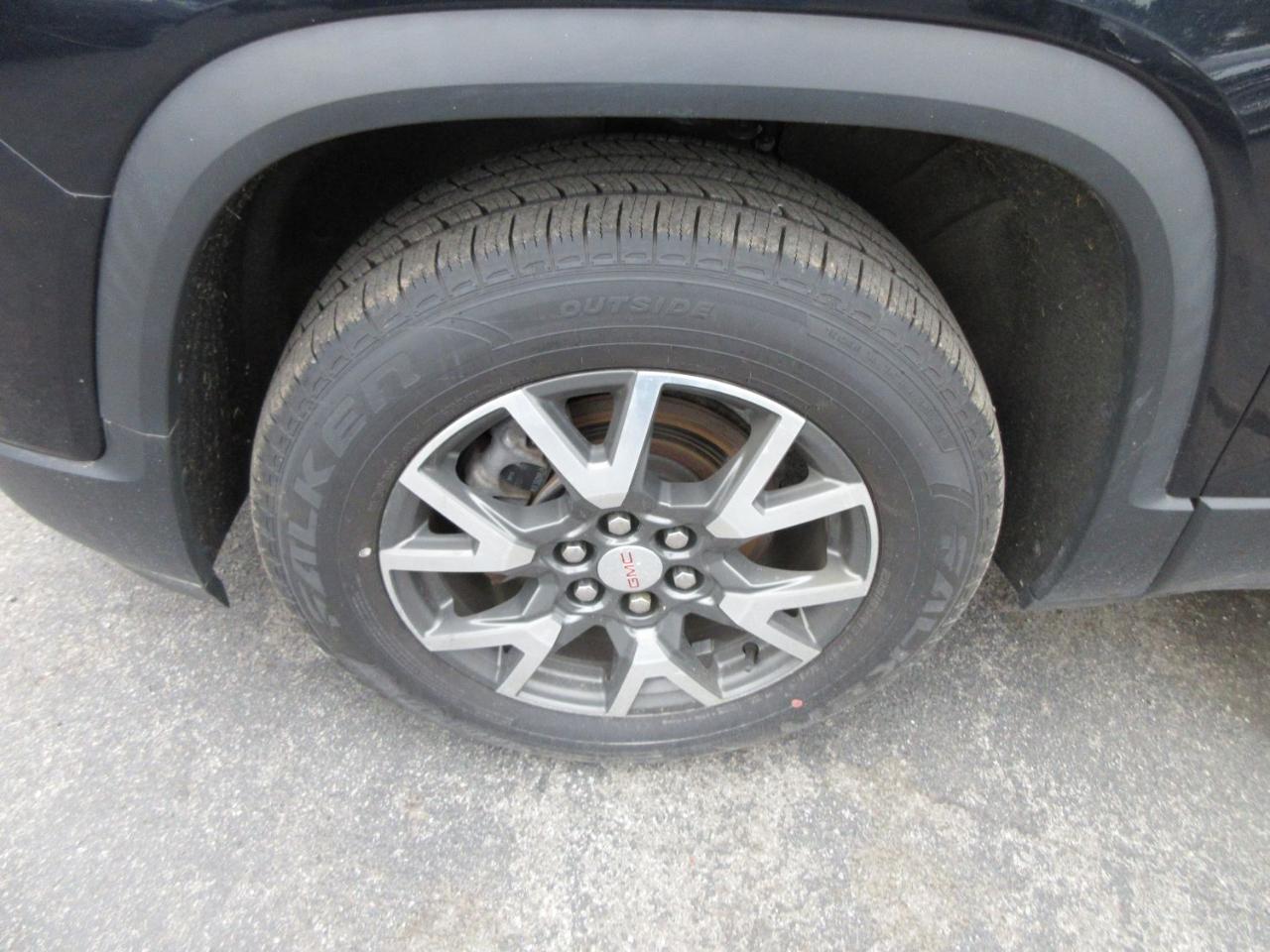 GMC Acadia SLE-1 AWD 2021