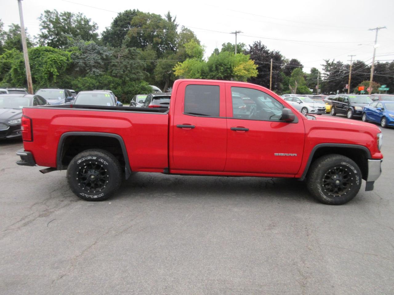 GMC Sierra 1500 Base Double Cab 4WD 2017