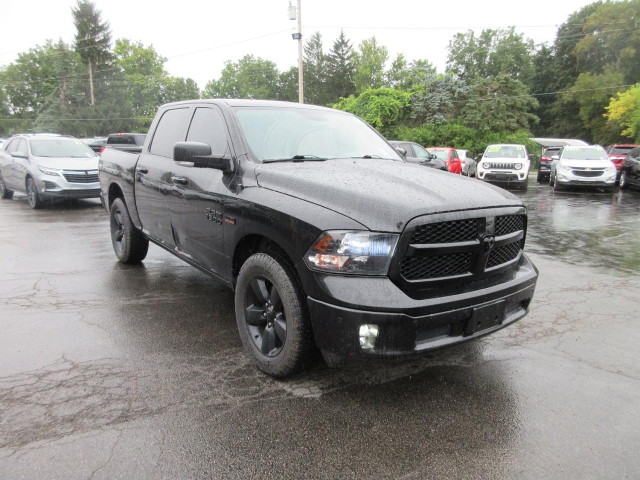 RAM 1500 SLT Crew Cab SWB 4WD 2018