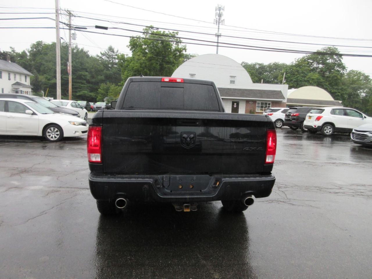 RAM 1500 SLT Crew Cab SWB 4WD 2018