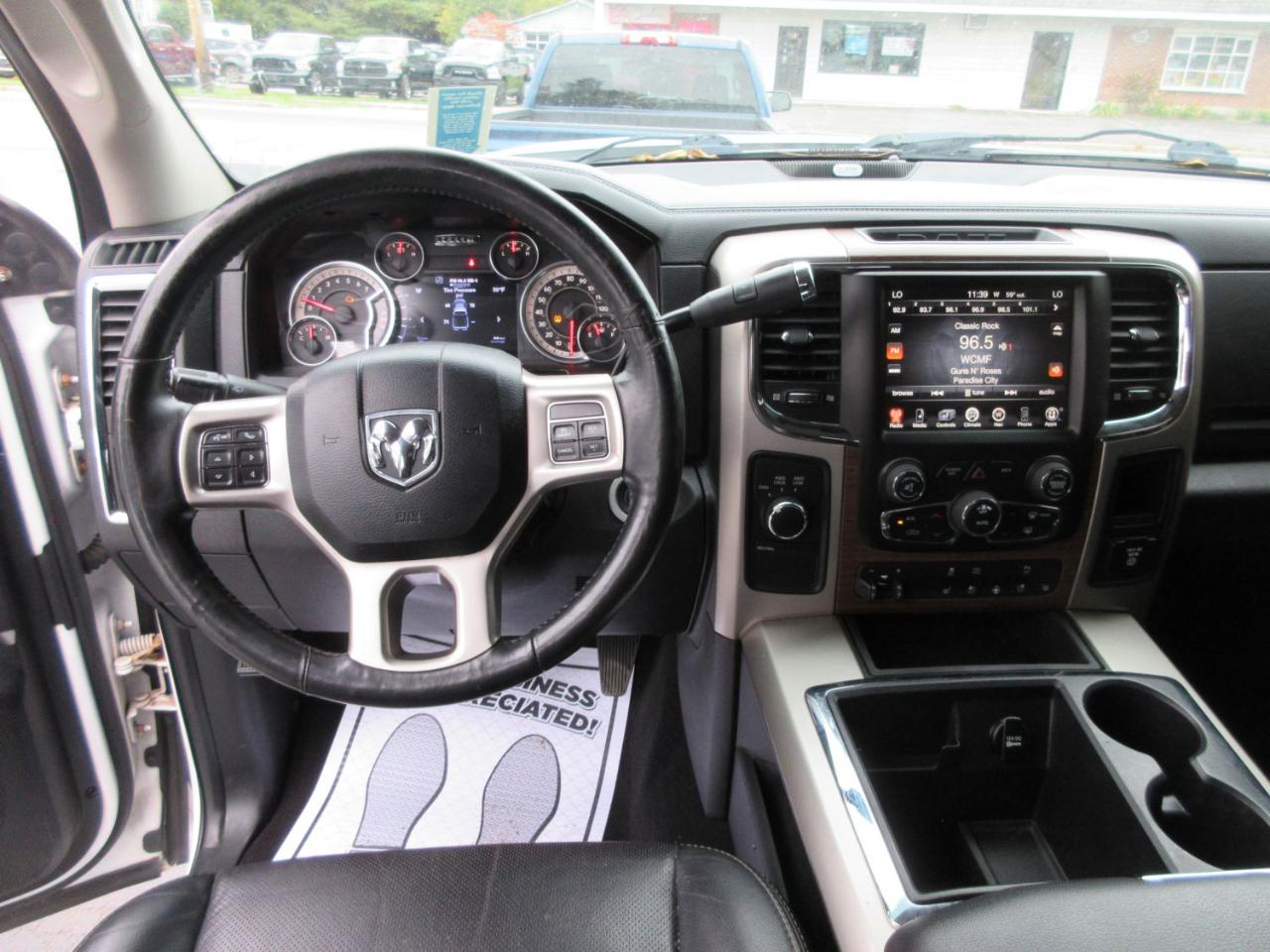 RAM 2500 Laramie Mega Cab 4WD 2014