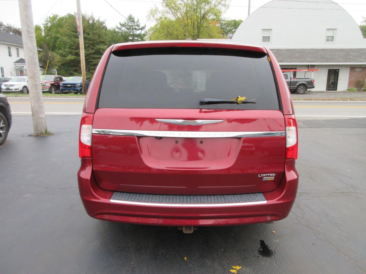Chrysler Town & Country Limited 2016