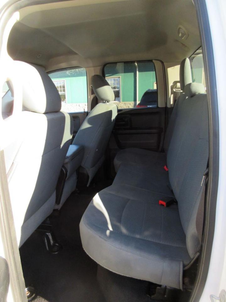 RAM 1500 Tradesman Quad Cab 4WD 2018