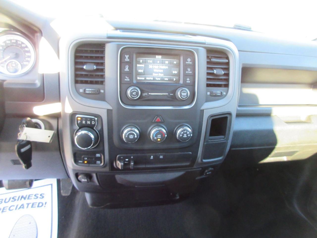 RAM 1500 Tradesman Quad Cab 4WD 2018