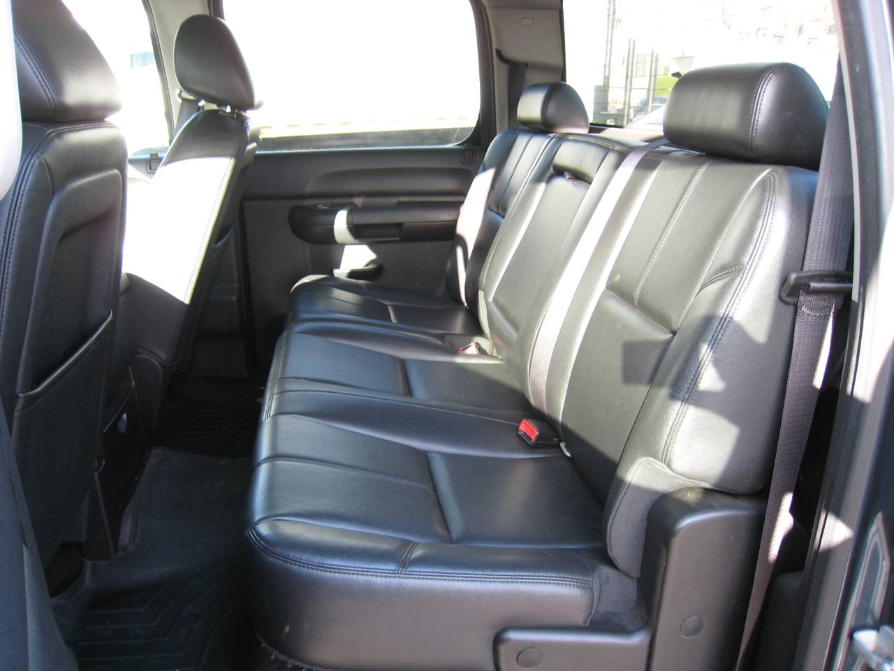 GMC Sierra 3500HD SLE Crew Cab 4WD 2012