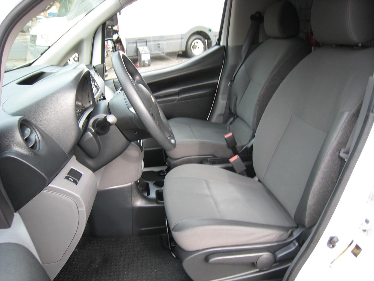 Chevrolet City Express LS Cargo Van 2018