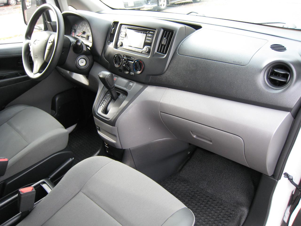 Chevrolet City Express LS Cargo Van 2018