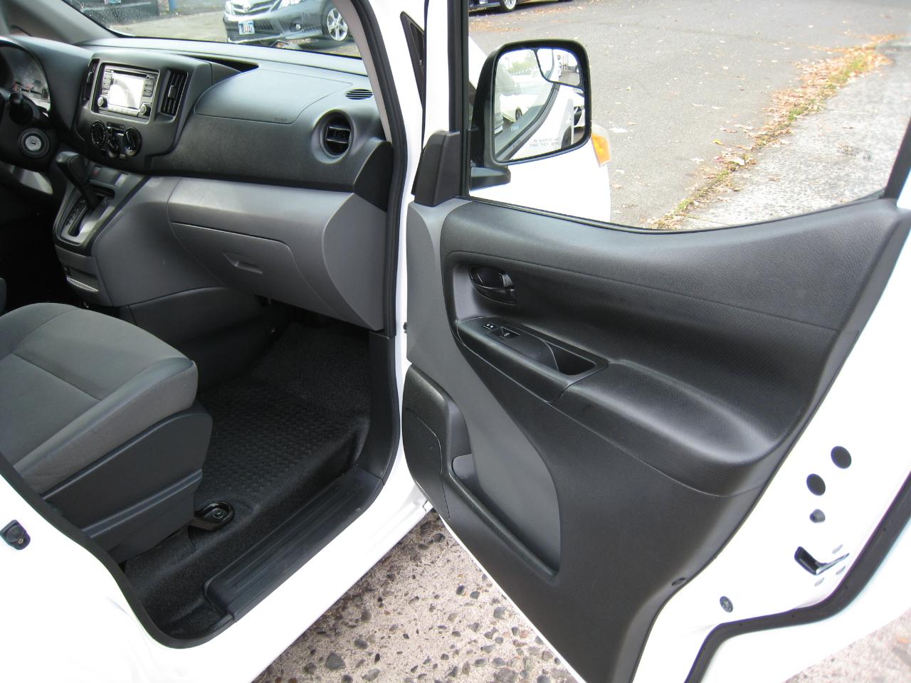 Chevrolet City Express LS Cargo Van 2018