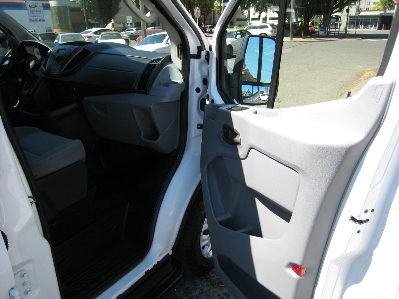 Ford Transit  2016