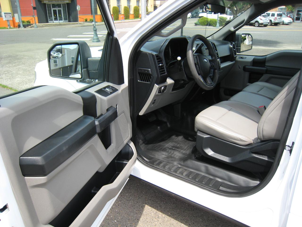 Ford F-150 XL 8-ft. Bed 2WD 2017