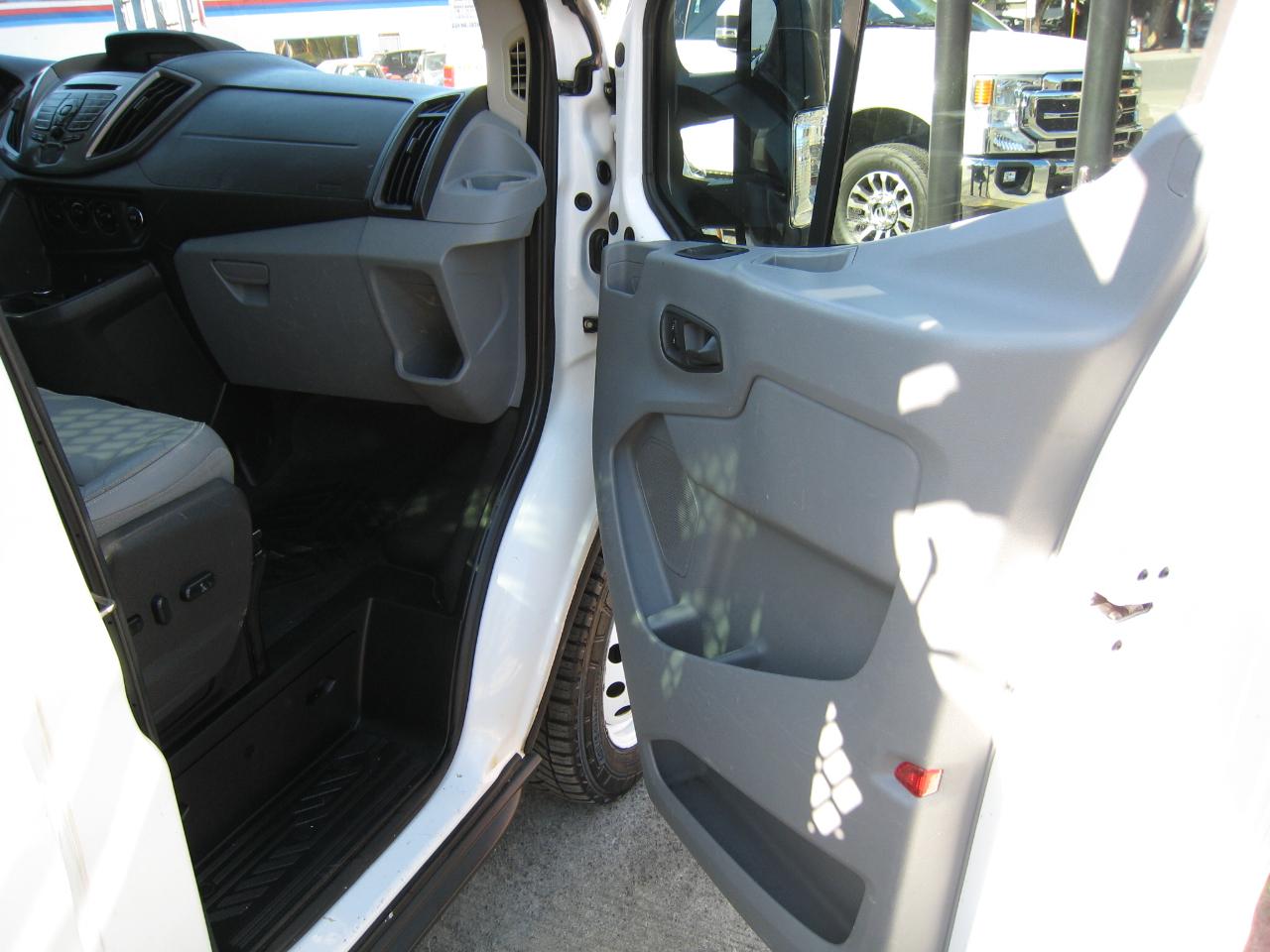 Ford Transit  2016