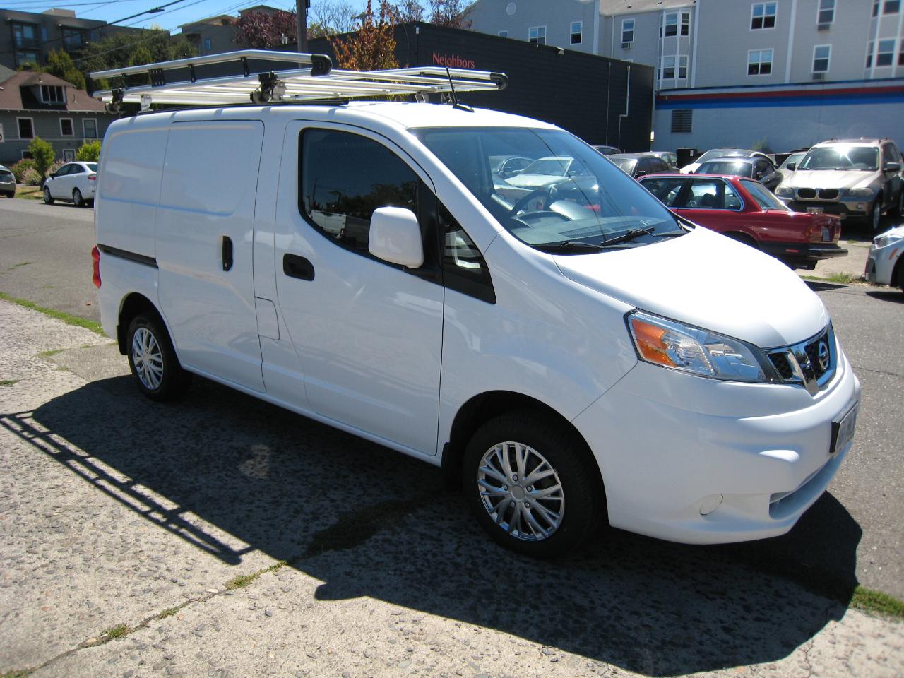 Nissan NV200  2020