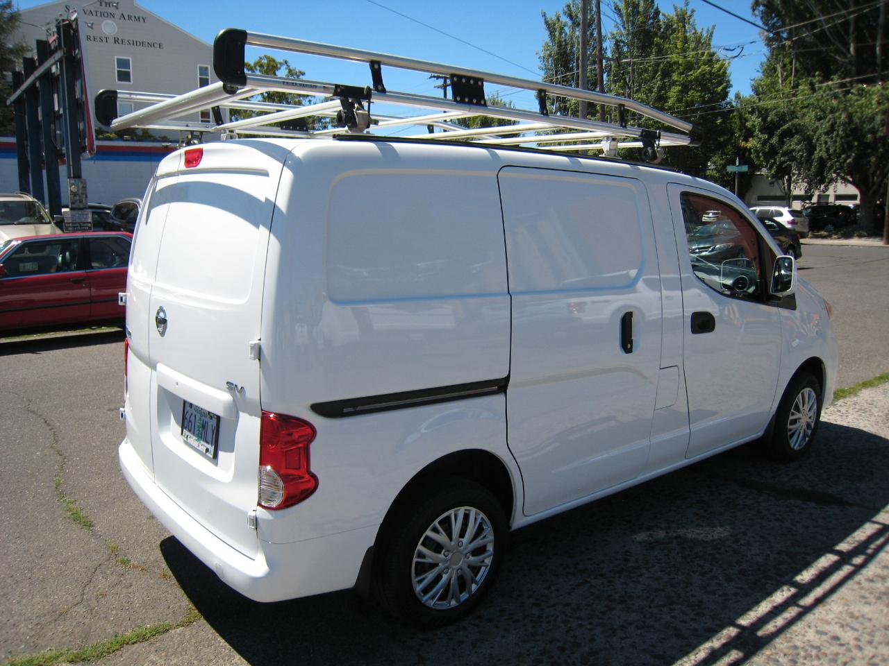 Nissan NV200  2020