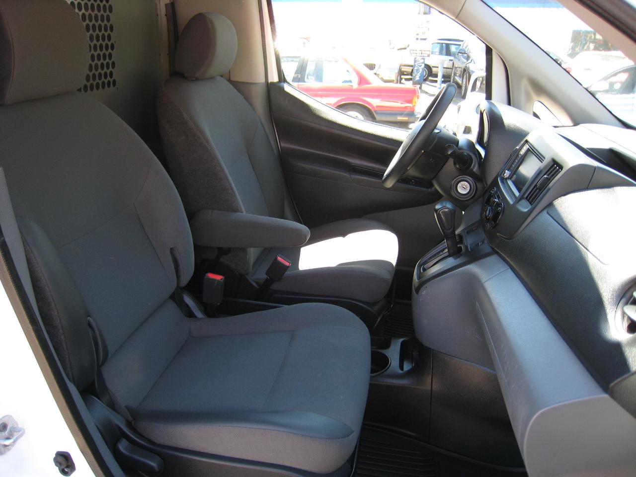 Nissan NV200  2020