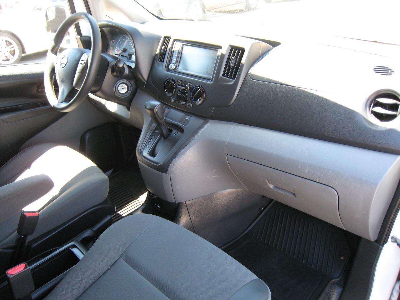 Nissan NV200  2020
