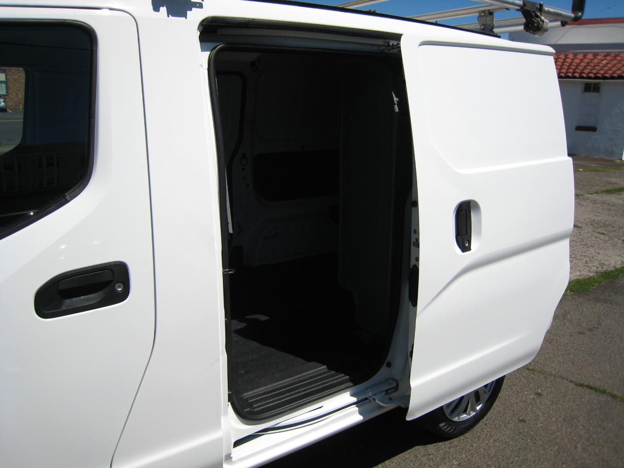 Nissan NV200  2020