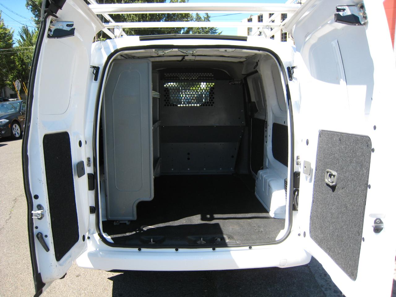 Nissan NV200  2020