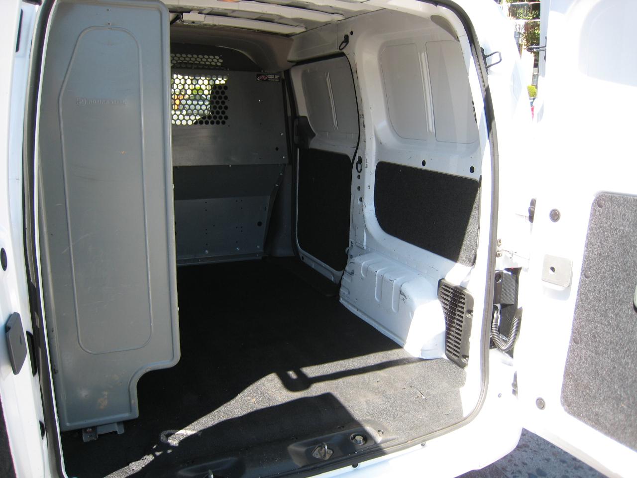 Nissan NV200  2020
