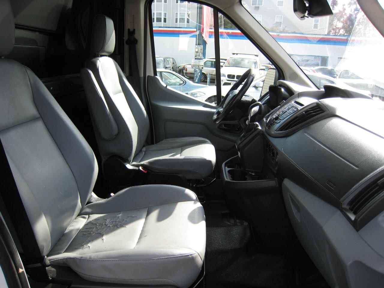 Ford Transit  2016