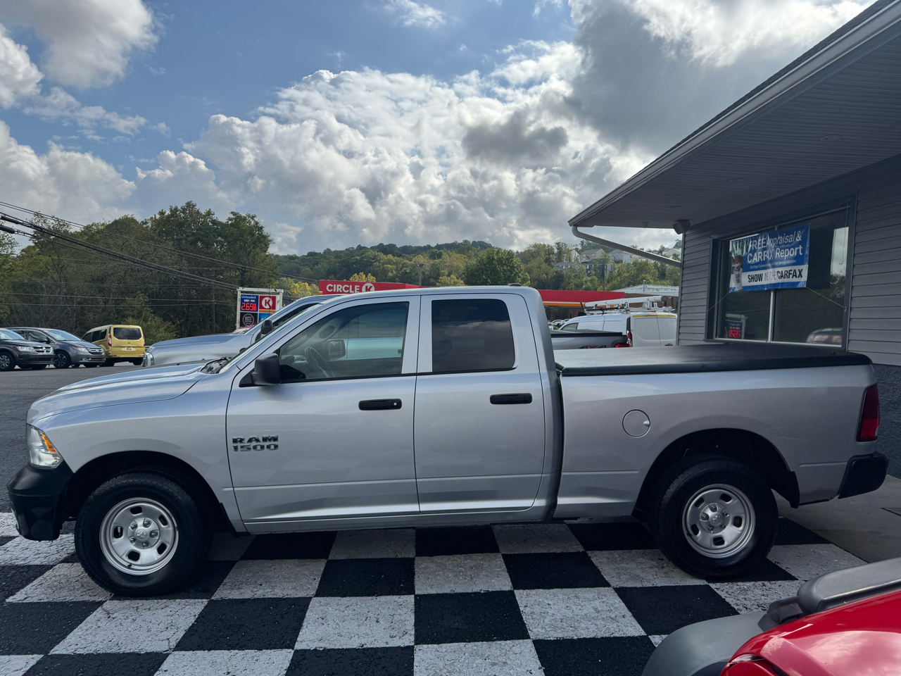 2018 Ram 1500 Tradesman photo 8