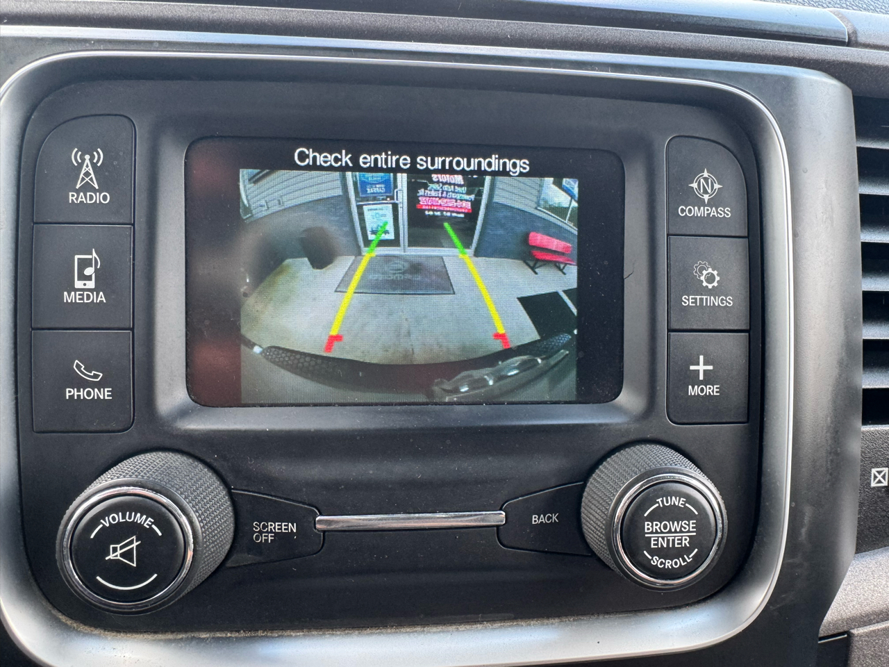 2018 Ram 1500 Tradesman photo 20