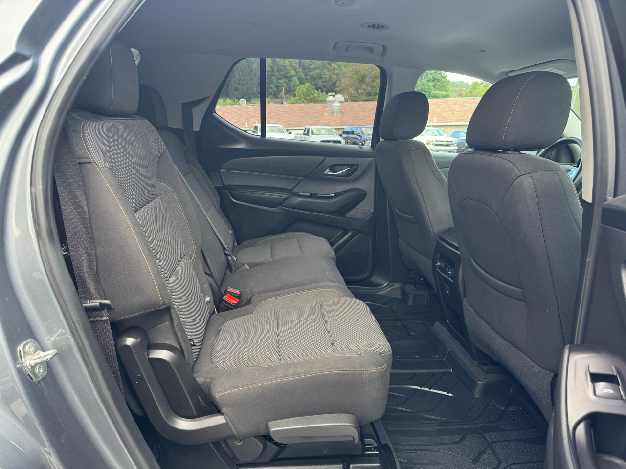 2020 Chevrolet Traverse 1LS photo 13