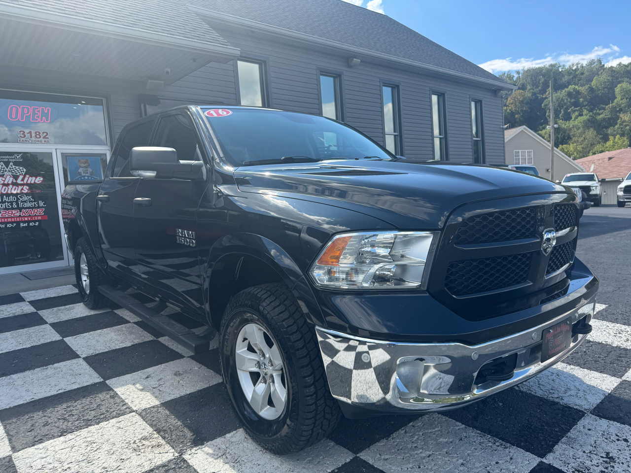 2016 Ram 1500 Outdoorsman photo 3