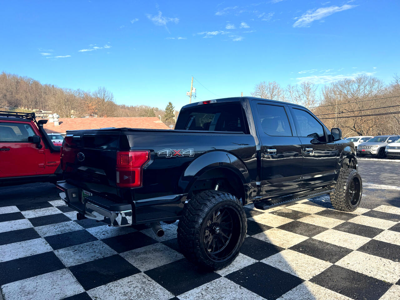Ford F-150 4WD SuperCrew 139" XLT 2018
