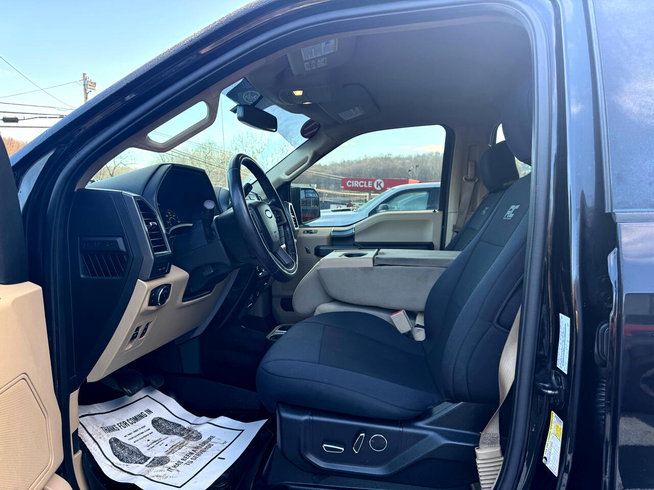 Ford F-150 4WD SuperCrew 139" XLT 2018
