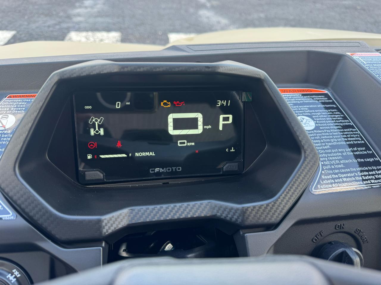 CFMOTO UFORCE 600  2026