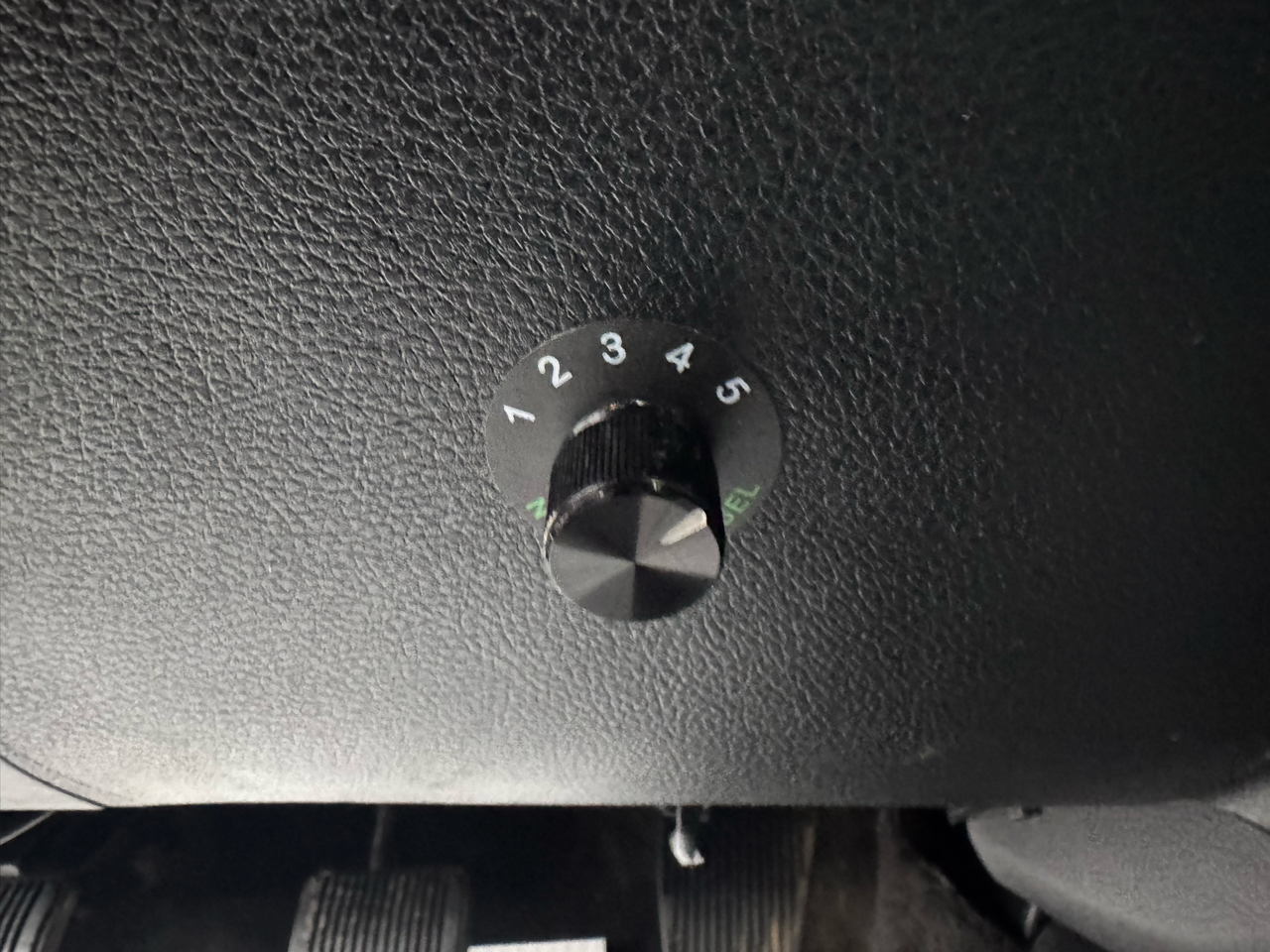 RAM 2500 4WD Crew Cab 149" SLT 2016