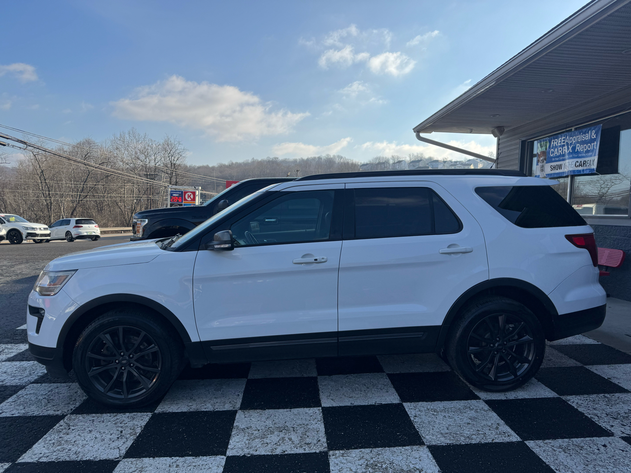 Ford Explorer XLT 4WD 2018