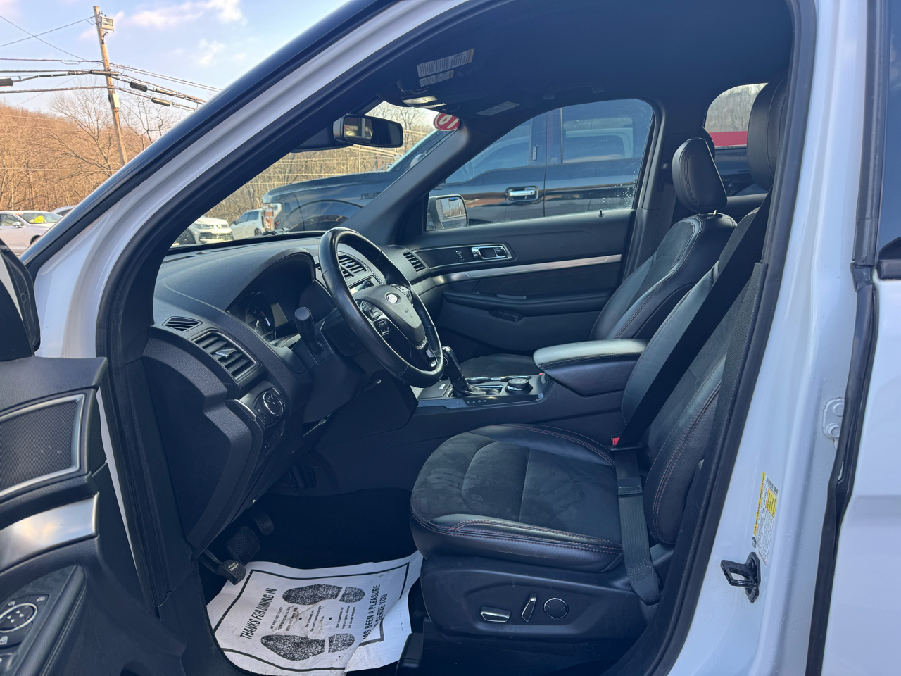 Ford Explorer XLT 4WD 2018