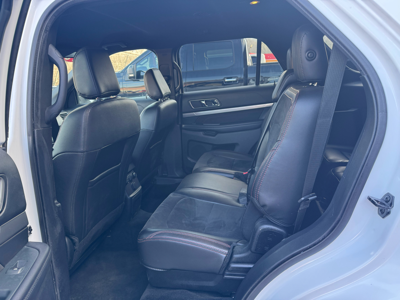 Ford Explorer XLT 4WD 2018