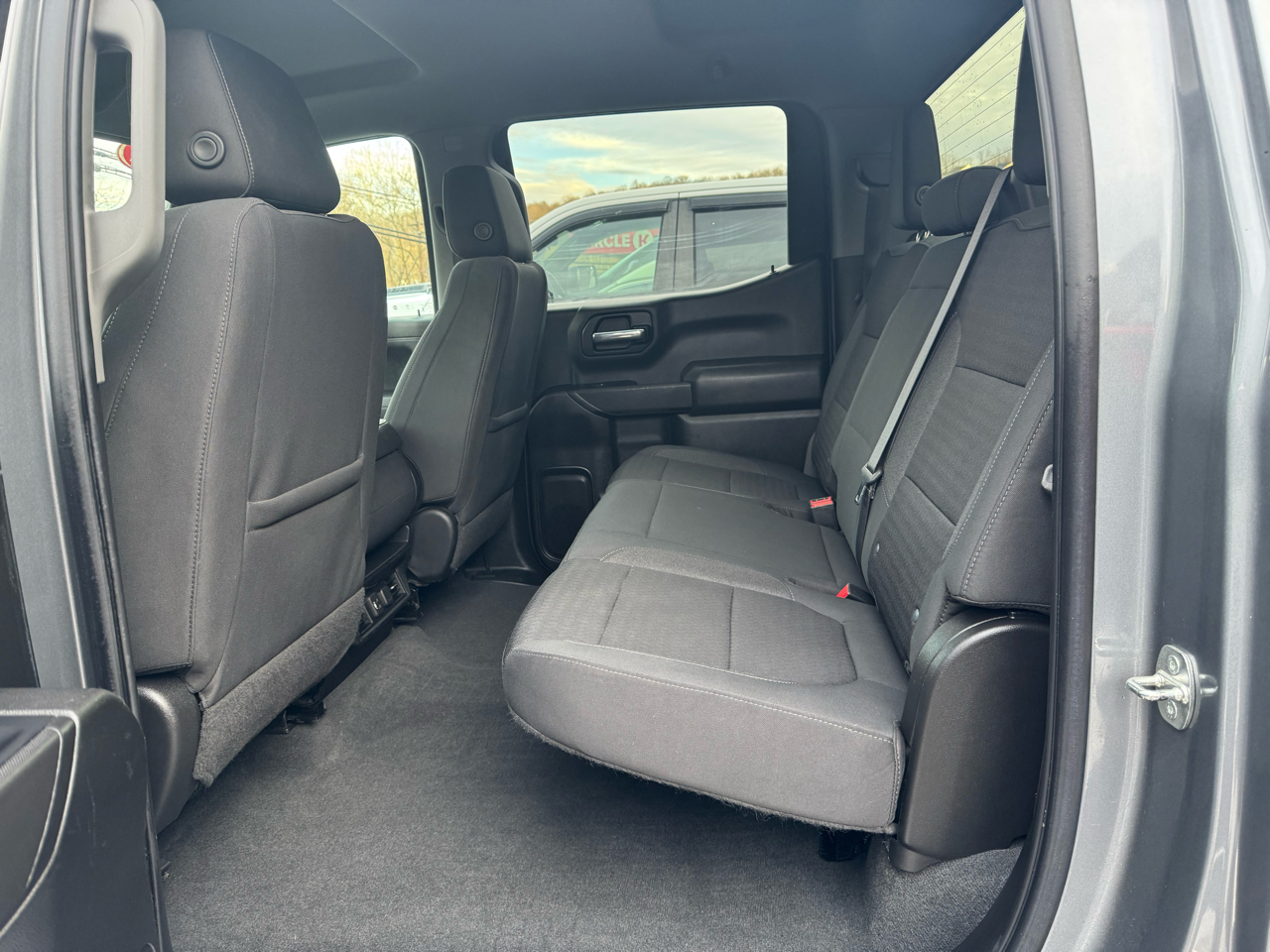 Chevrolet Silverado 1500 4WD Crew Cab 147" LT w/1LT 2021