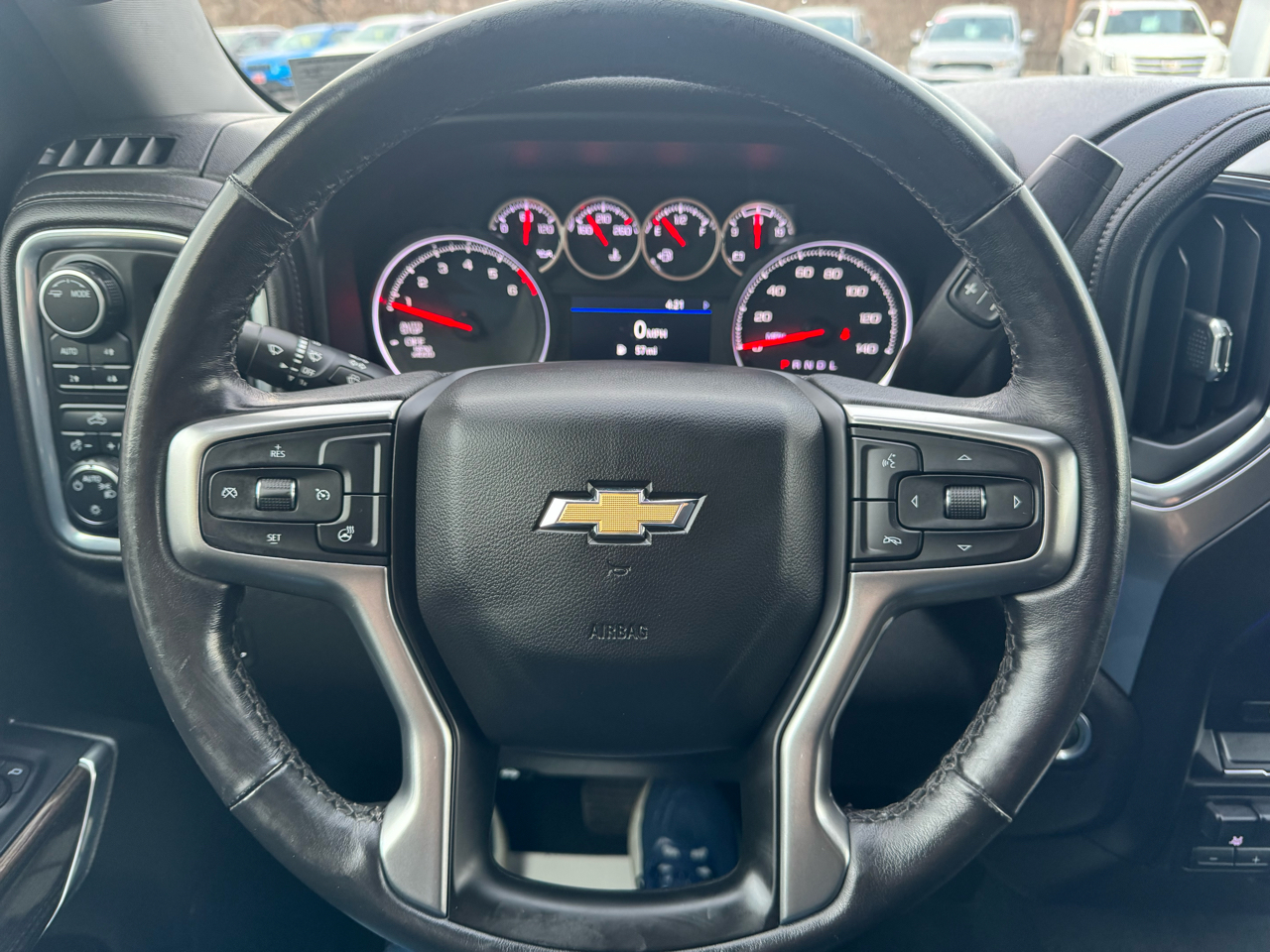 Chevrolet Silverado 1500 4WD Crew Cab 147" LT w/1LT 2021