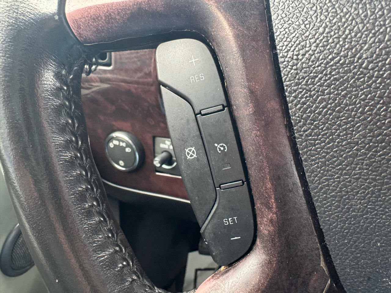 Chevrolet Express Van  2011