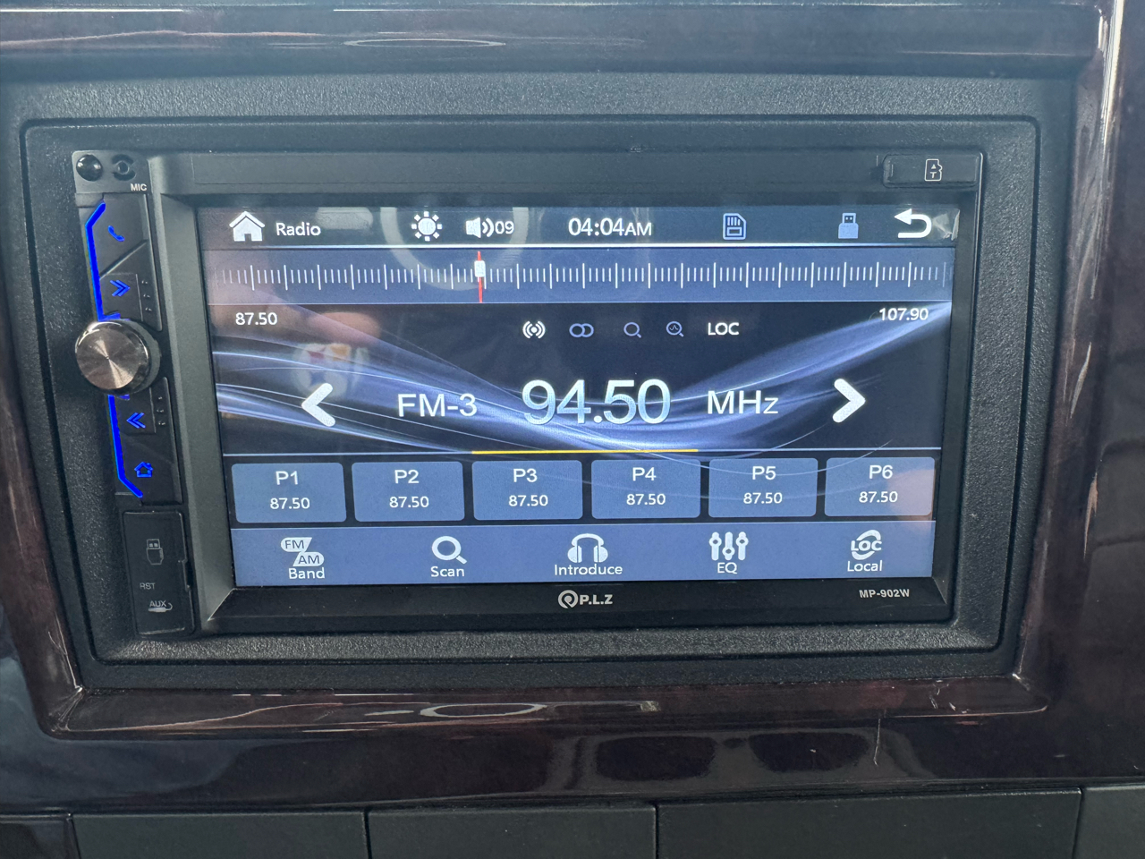 Chevrolet Express Van  2011