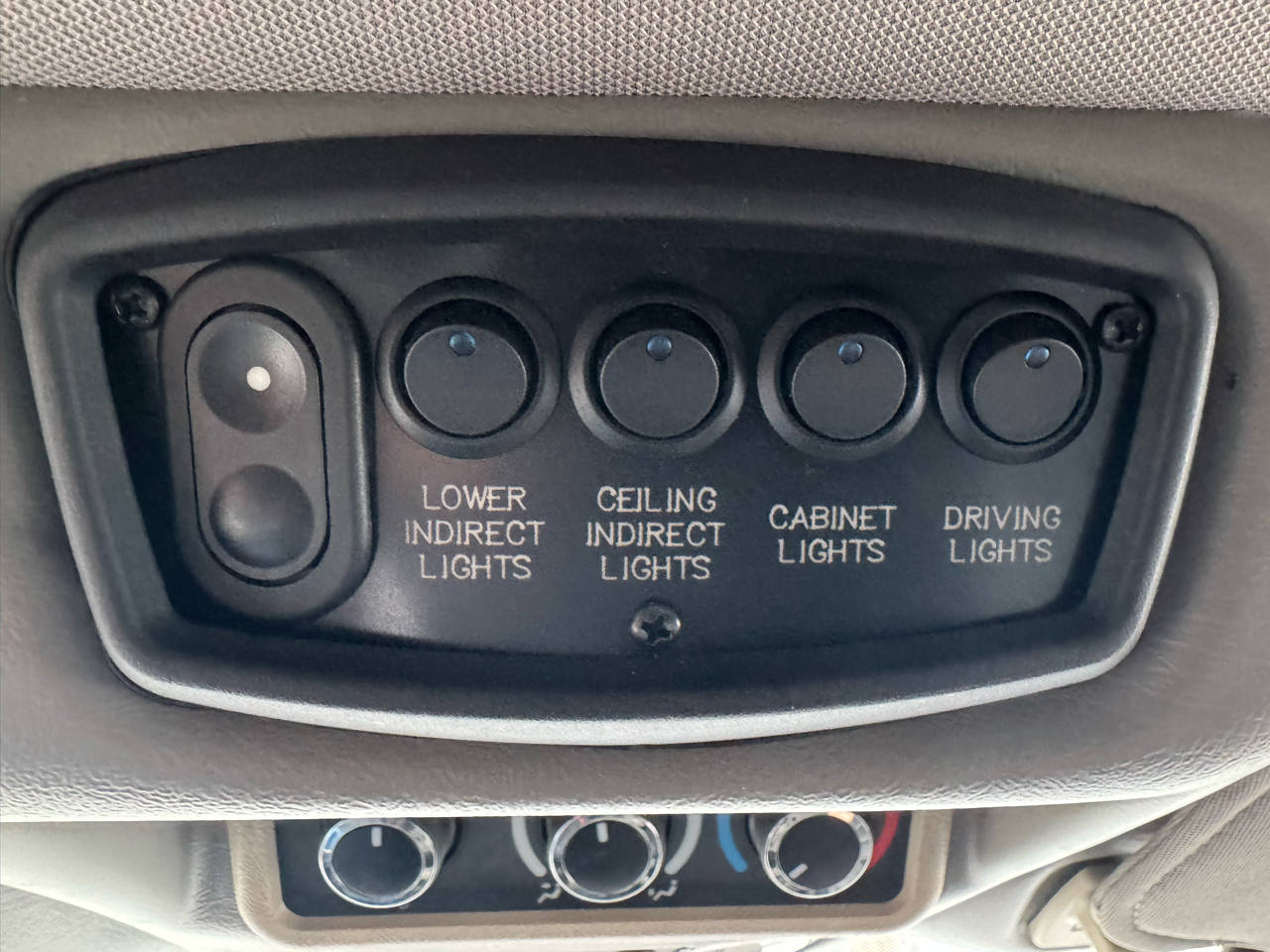 Chevrolet Express Van  2011