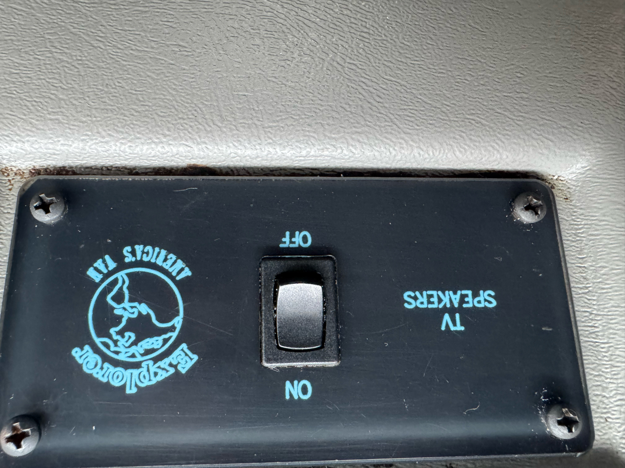 Chevrolet Express Van  2011