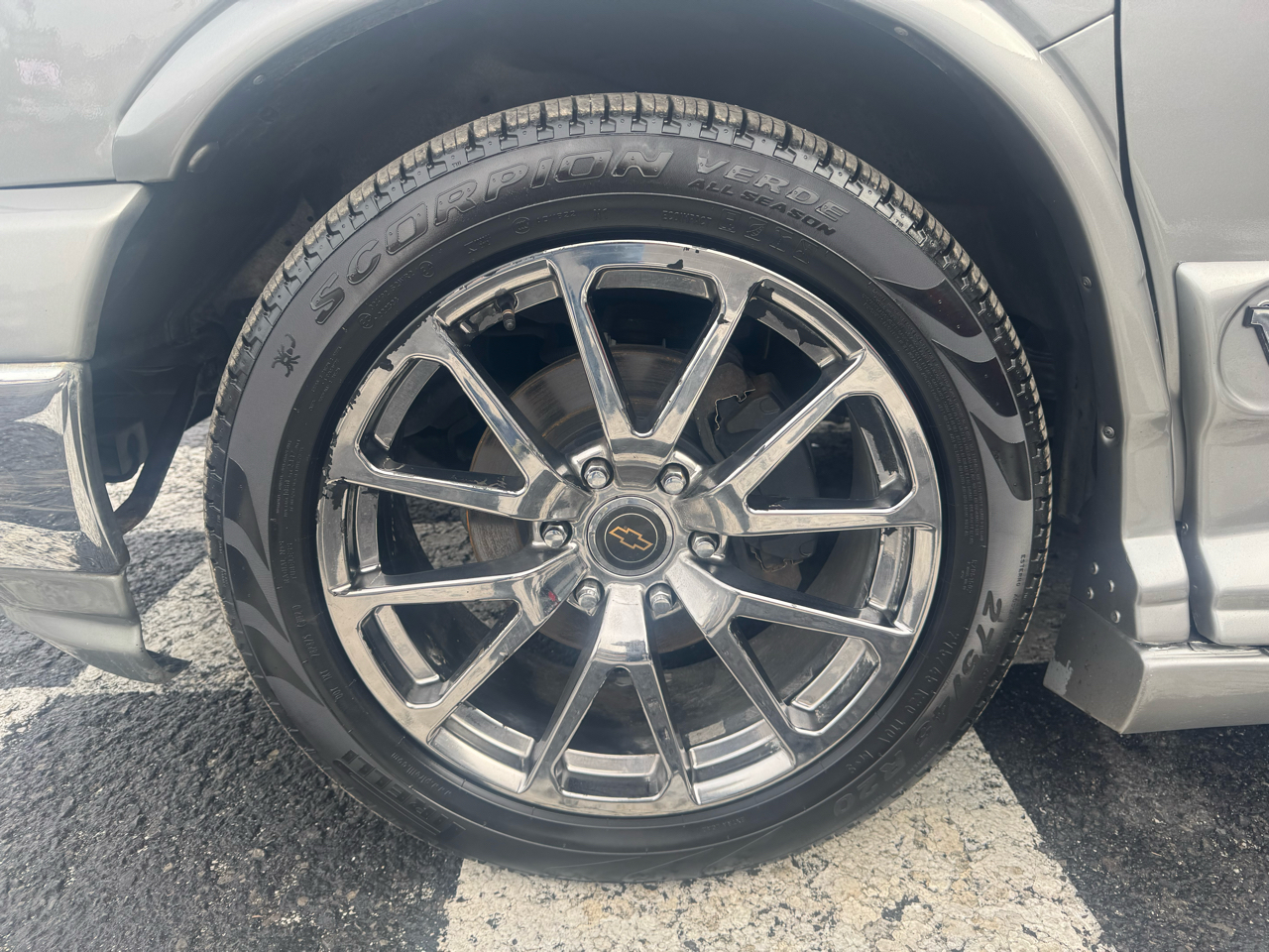 Chevrolet Express Van  2011