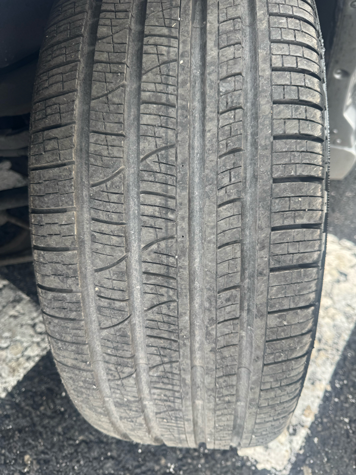 Chevrolet Express Van  2011