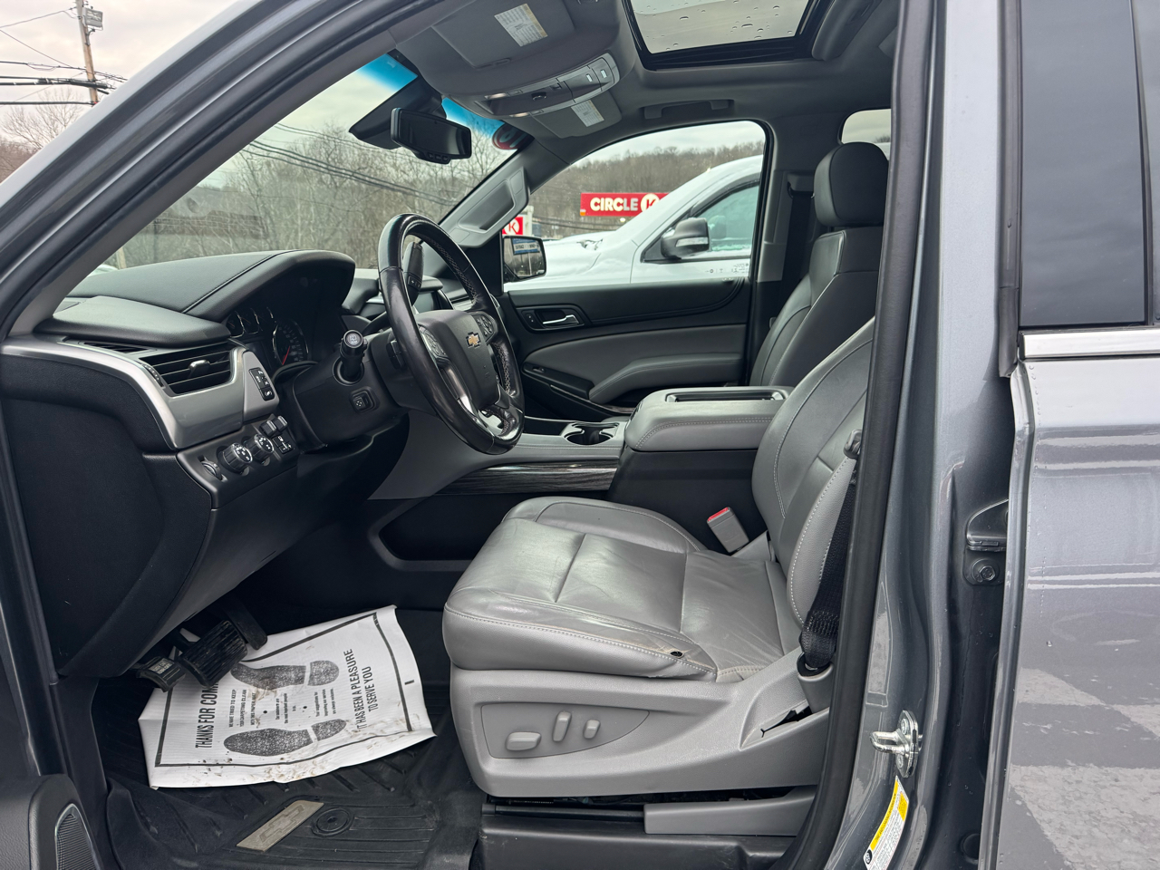 Chevrolet Suburban 4WD 4dr 1500 LT 2018