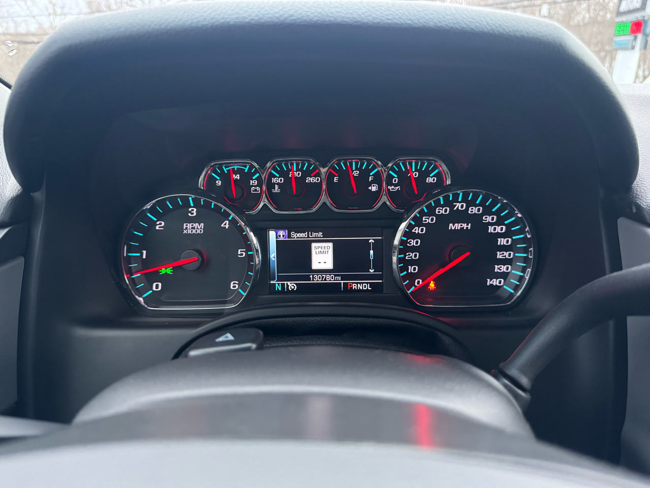 Chevrolet Suburban 4WD 4dr 1500 LT 2018