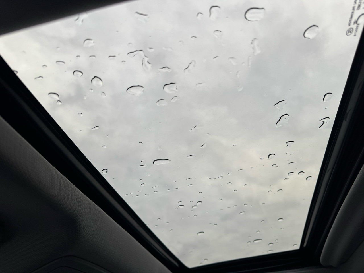 Chevrolet Suburban 4WD 4dr 1500 LT 2018