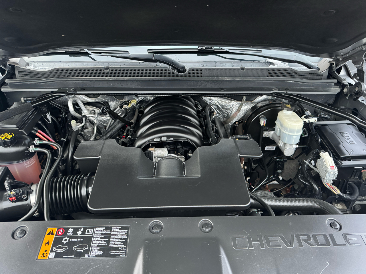 Chevrolet Suburban 4WD 4dr 1500 LT 2018