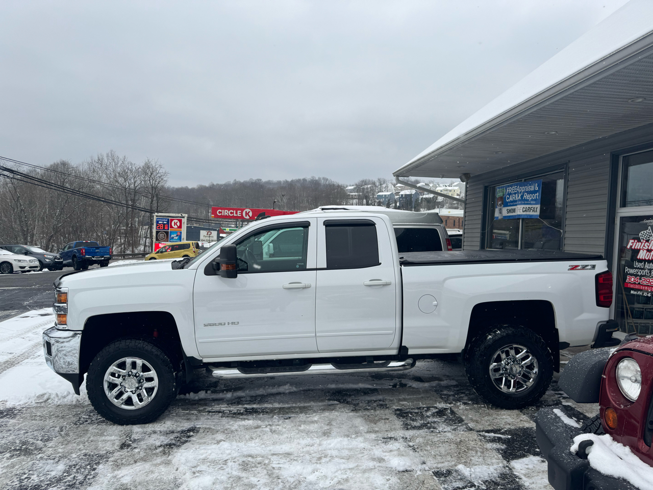 Chevrolet Silverado 2500HD 4WD Double Cab 144.2" LT 2017