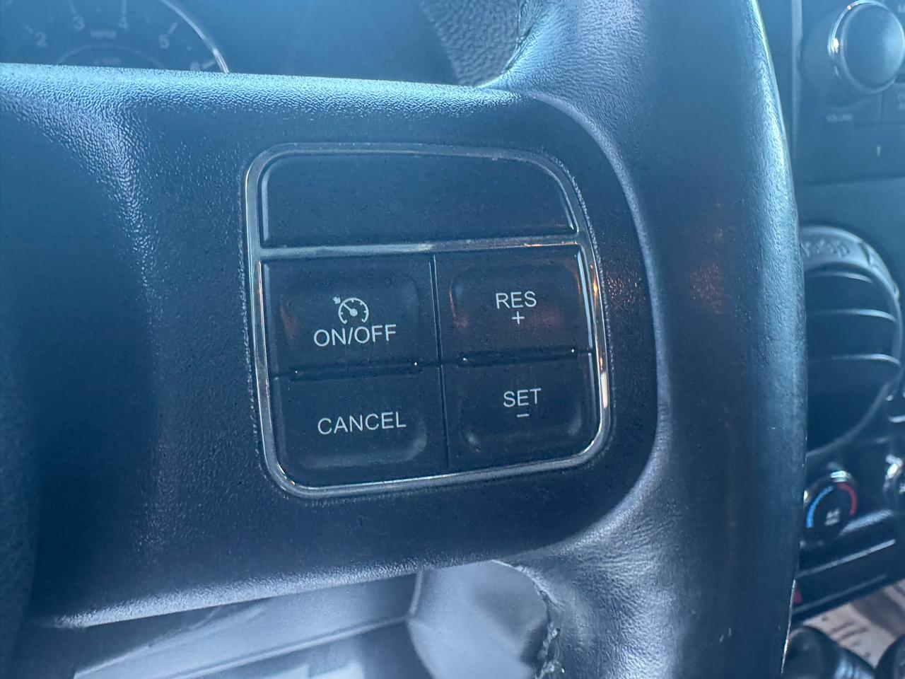 Jeep Wrangler Unlimited 4WD 4dr Sport 2013