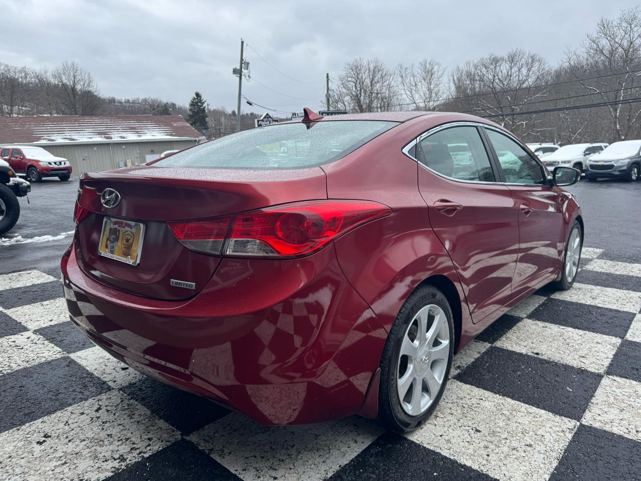 Hyundai Elantra 4dr Sdn Auto Limited 2013